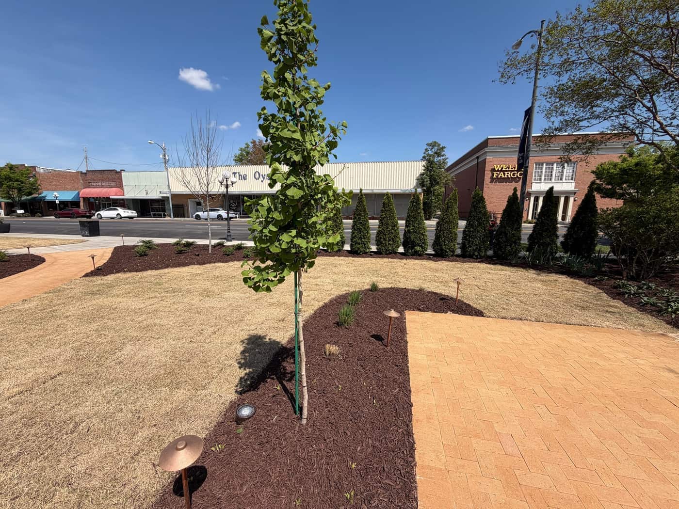 First Presbyterian Church Courtyard and Grounds in Bennettsville First Presbyterian Church, photo 2