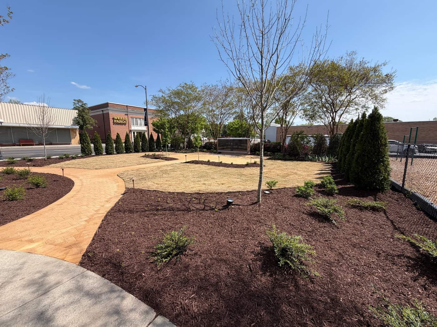 First Presbyterian Church Courtyard and Grounds in Bennettsville First Presbyterian Church, photo 10
